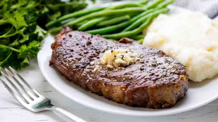 How to cook a steak steakhouse style